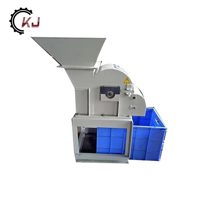 Machine de déchiquetage de bouteilles PET